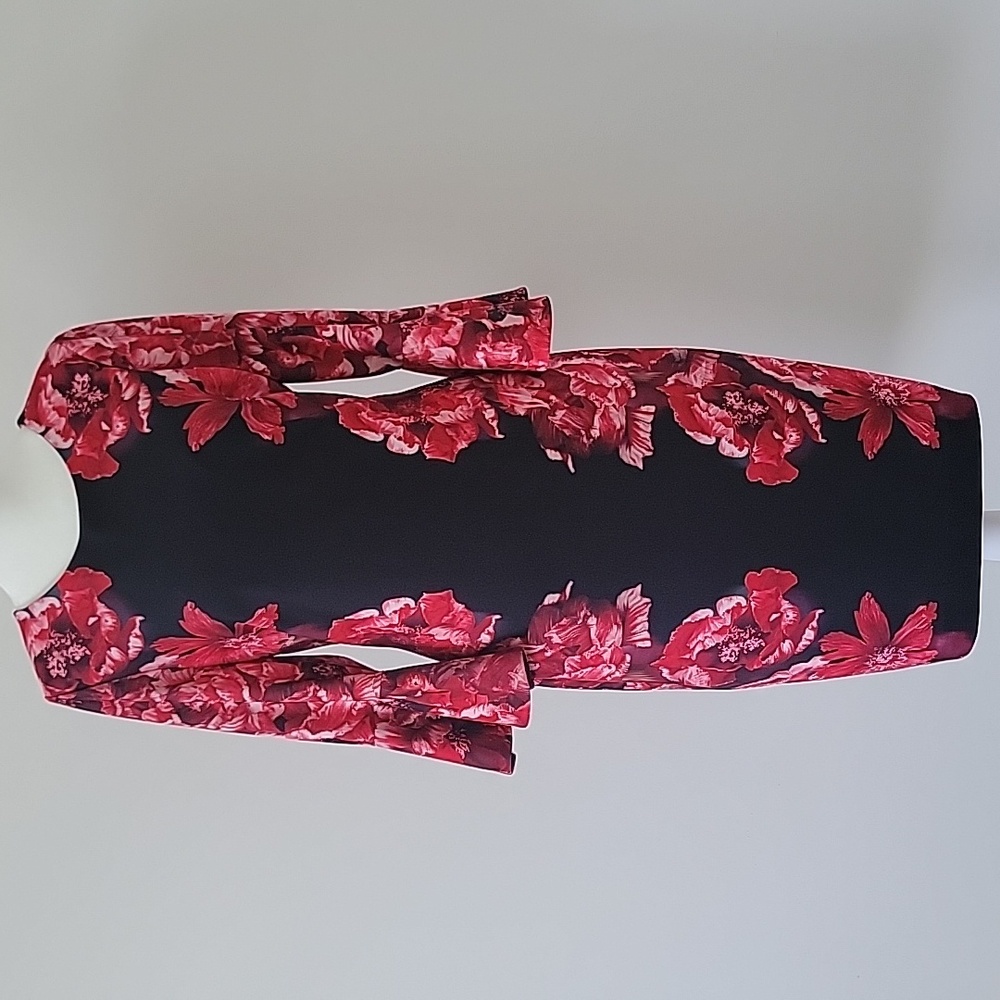 NWT Calvin Klein Women Red Floral Print 3/4 Bell Sleeve Sheath Dress Size 8